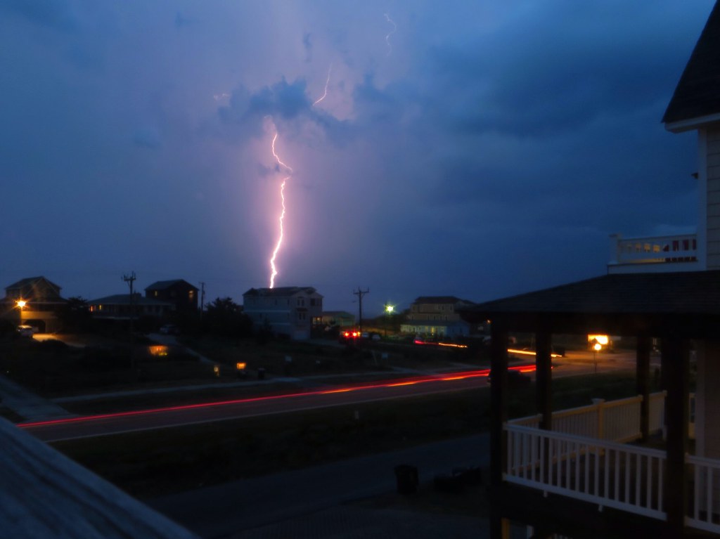 lightning bolt nags head north carolina