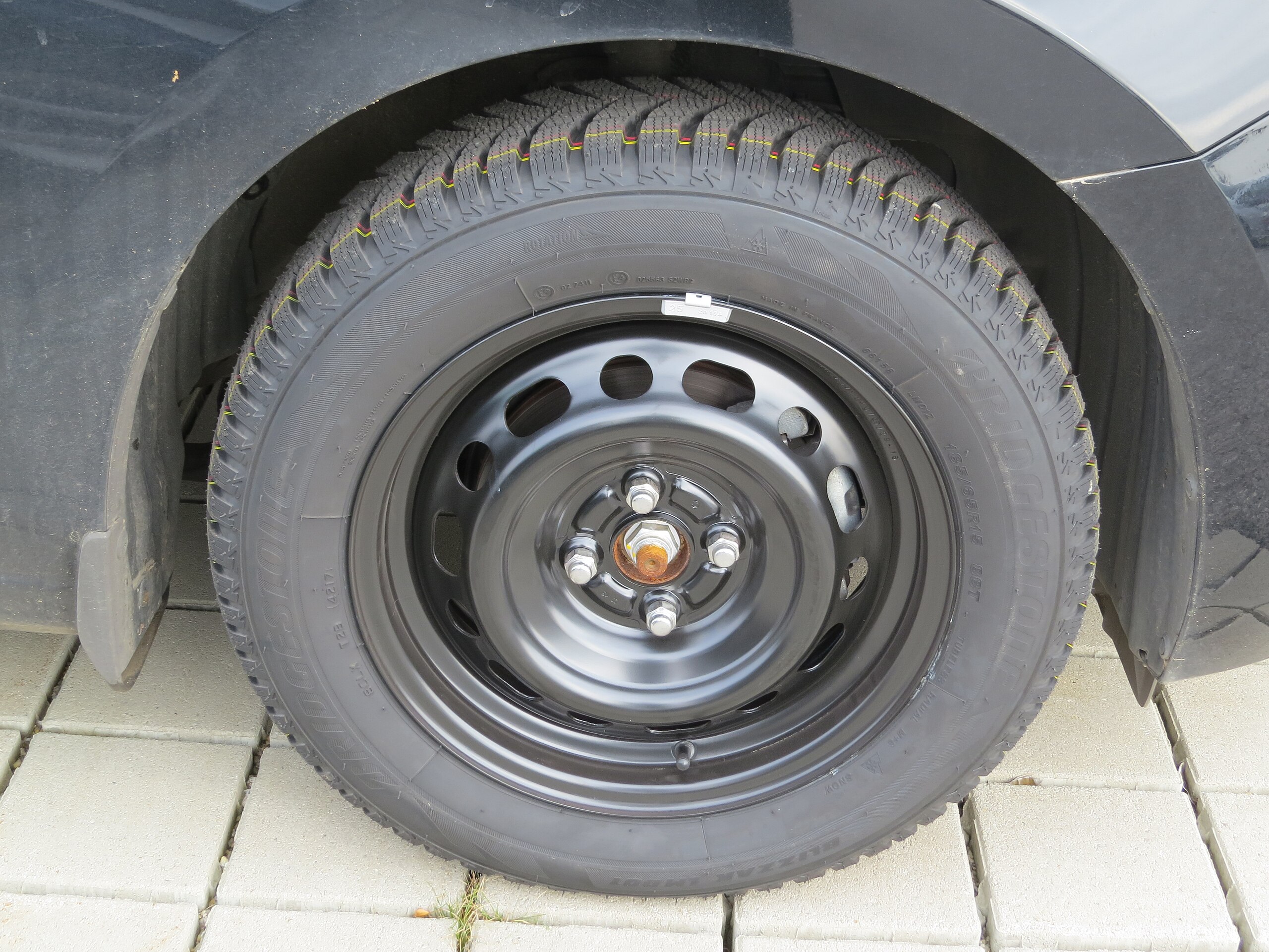 wheel weights car tire