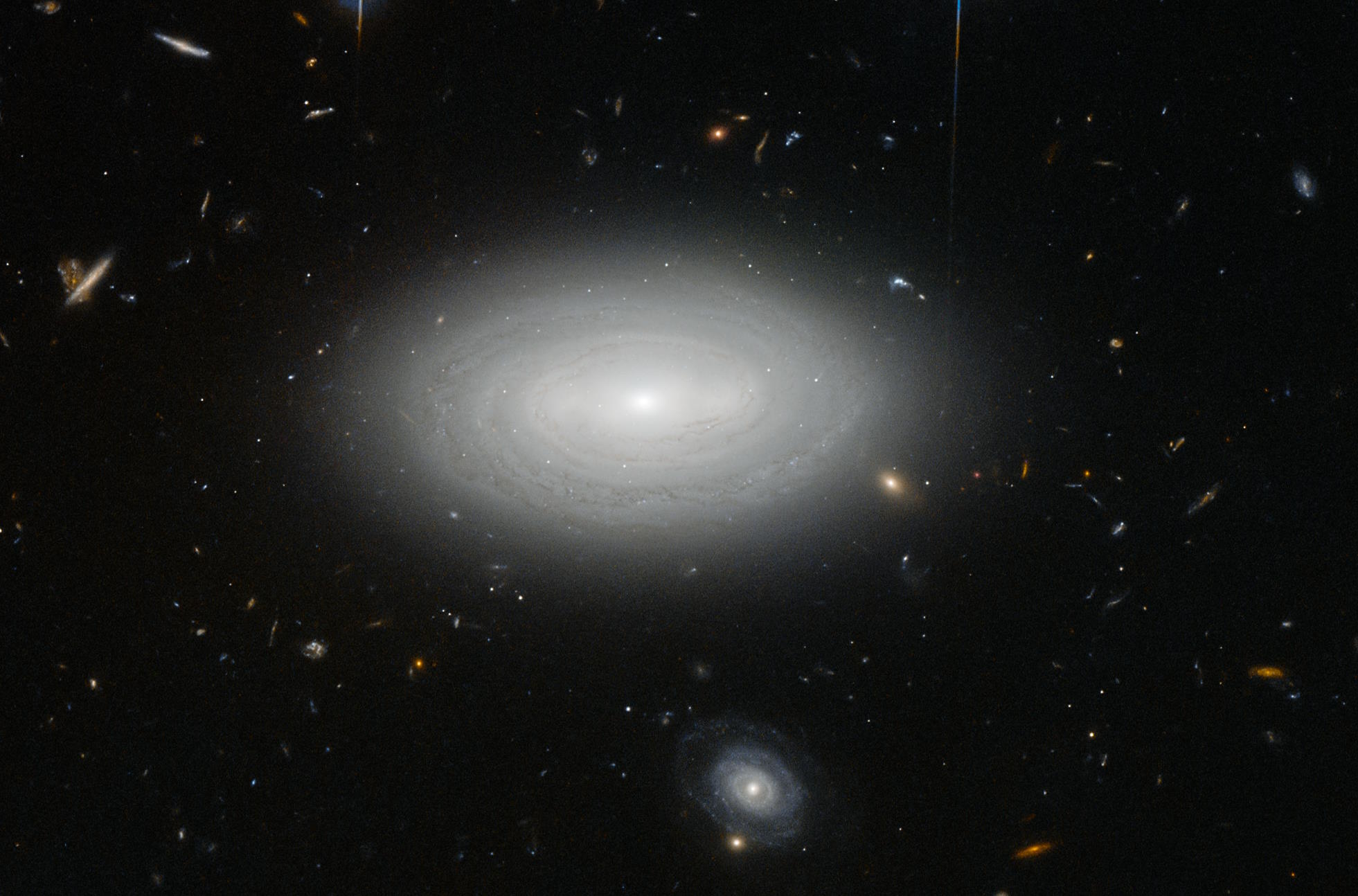 Loneliest galaxy MCG+01–02–015 Hubble