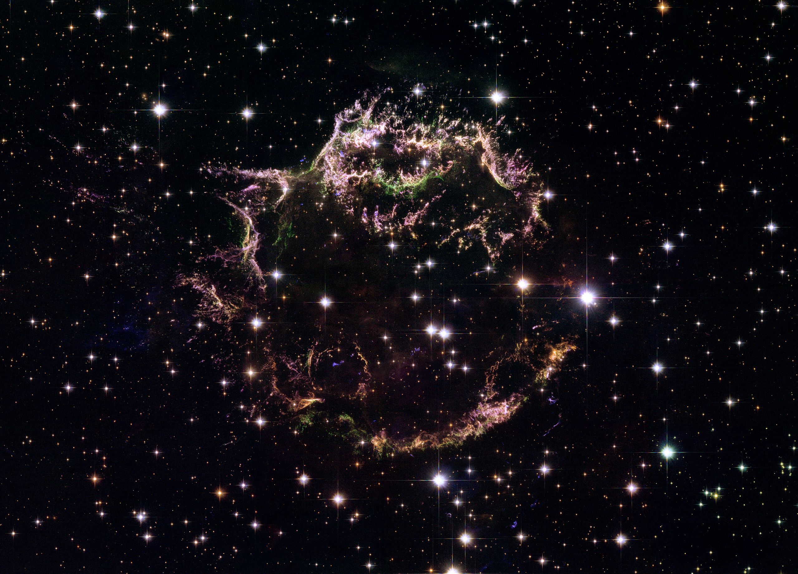 cassiopeia a supernova remnant visible hubble