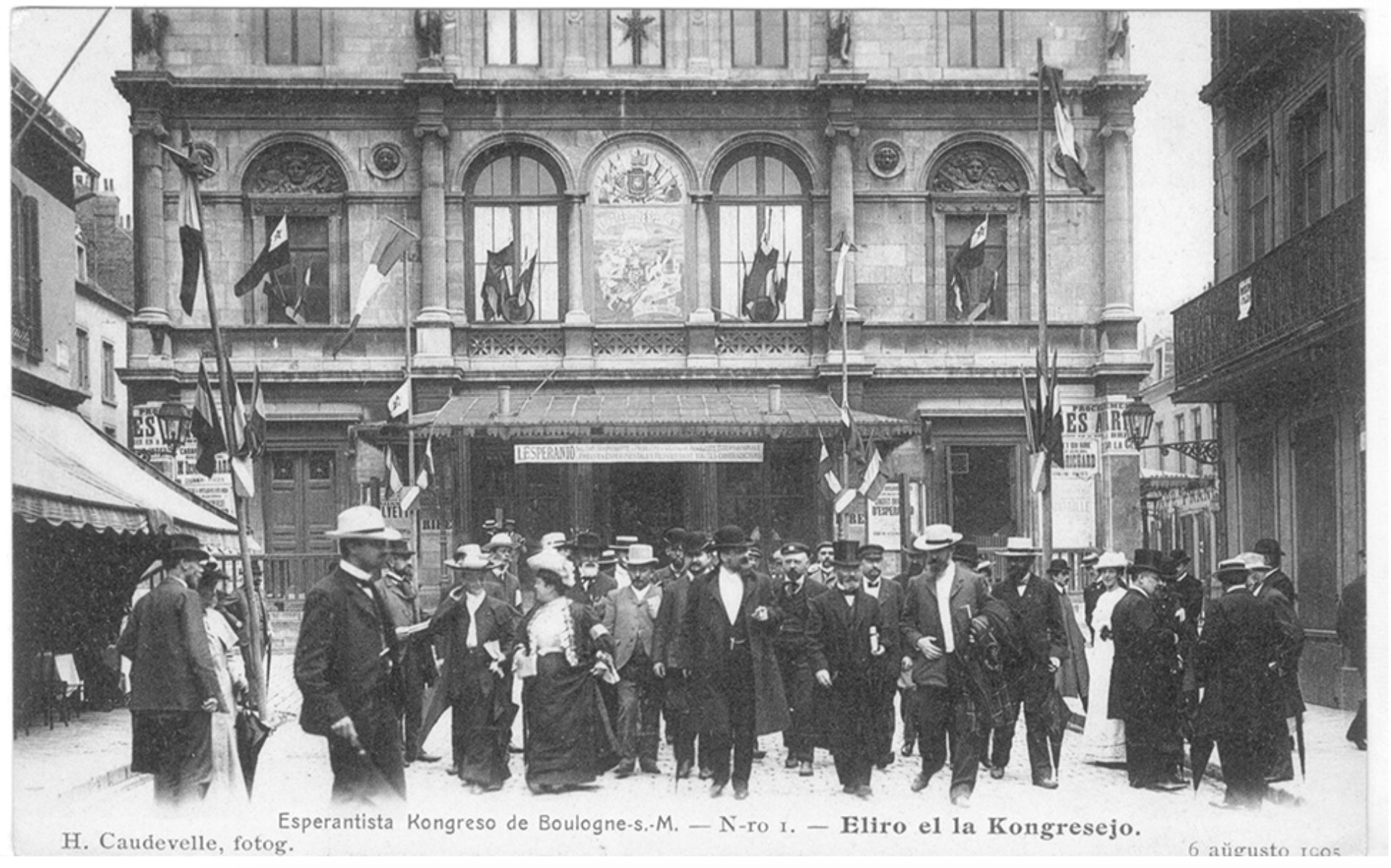 Crowd of people outside a building during the esperanto congress in boulogne-sur-mer.